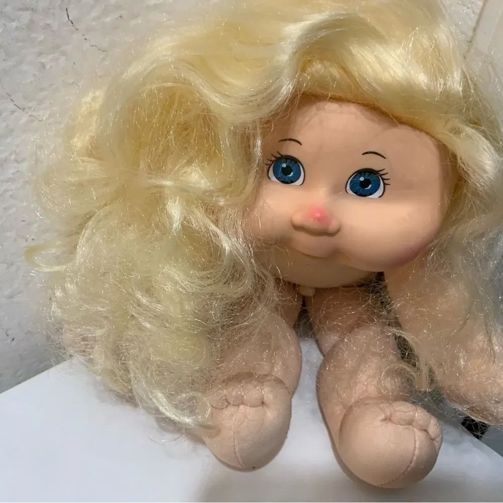 Cabbage Patch Kid Doll Long Blonde Hair Green Eyes Clean